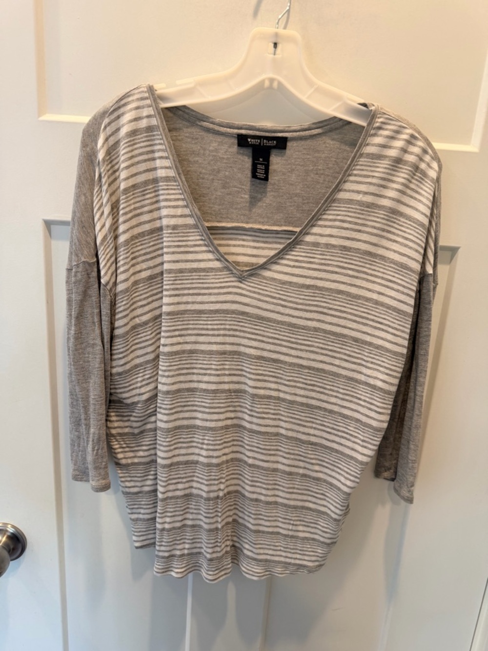 White House Black Market Gray White Striped V Neck Long Sleeve Top Size Medium